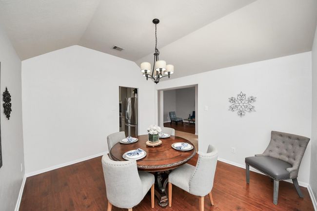 15122 Heron Meadow Ln, House other with 3 bedrooms, 2 bathrooms and 2 parking in Cypress TX | Image 7