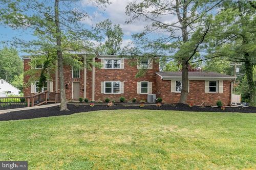 1800 Lark Ln, CHERRY HILL, NJ, 08003-2812 | Card Image