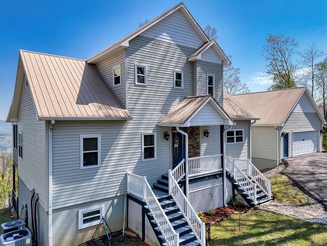 115 Wilson Mountain Smt, Home with 3 bedrooms, 3 bathrooms and 2 parking in Blairsville GA | Image 9