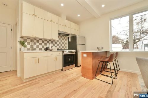 15 Palisade Ave, Bogota, NJ, 07603-1828 | Card Image