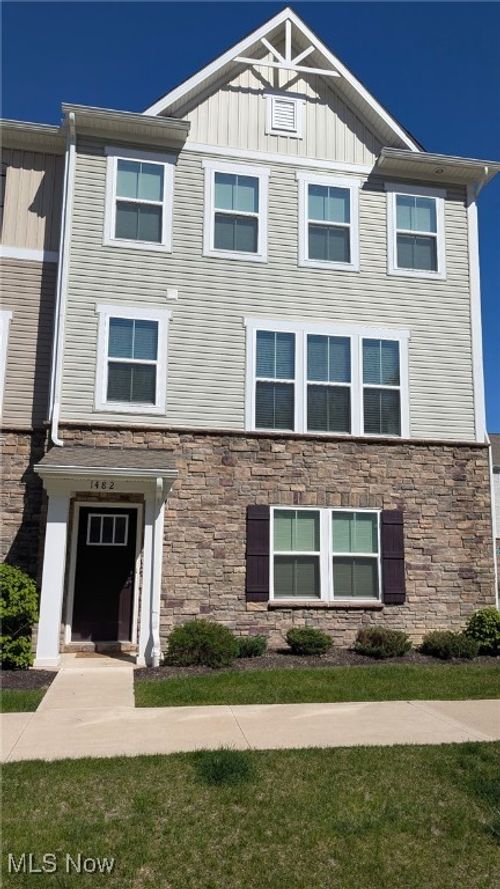 1482 Caymus Ct, Avon, OH, 44011-1271 | Card Image