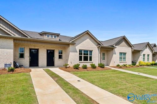 418 Ronnie Dr Se, Hartselle, AL, 35640-6028 | Card Image