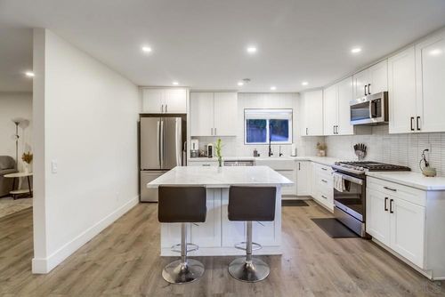 6964 Mount Vernon St, Lemon Grove, CA, 91945-3433 | Card Image