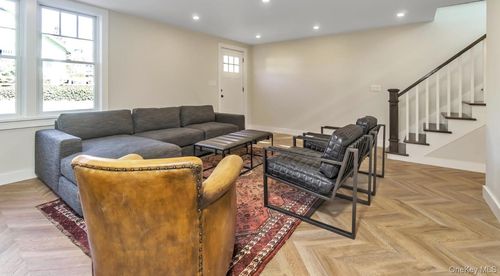 67 Maple Ave, Sea Cliff, NY, 11579-1205 | Card Image