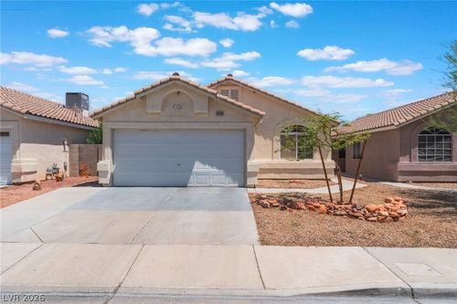 3640 Copper Cactus Dr, Las Vegas, NV, 89129-6832 | Card Image