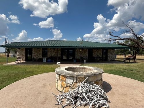1815 Ranch Road 2597, Sonora, TX, 76950-1420 | Card Image