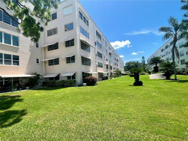 UNIT-406 - 5623 80 Th St N, Condo with 1 bedrooms, 1 bathrooms and null parking in St Petersburg FL | Image 32