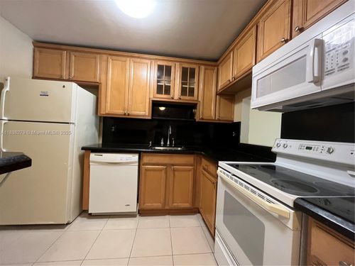 3c-4324 Nw 9th Ave, Deerfield Beach, FL, 33064-1758 | Card Image