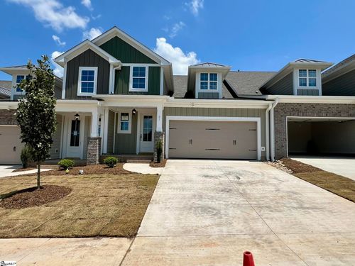 61 Hensley Rd, Greenville, SC, 29607-4798 | Card Image