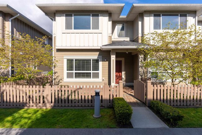 4 - 5580 Moncton Street, Townhouse with 3 bedrooms, 2 bathrooms and 2 parking in Richmond BC | Image 2
