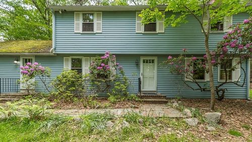 37 Moonpenny Dr, Boxford, MA, 01921-2736 | Card Image