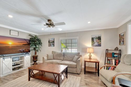 14001 Kingston Bay, Boynton Beach, FL, 33436-2233 | Card Image