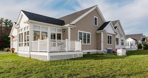 1-4 Sarahbeth Ln, Rochester, MA, 02770-1624 | Card Image