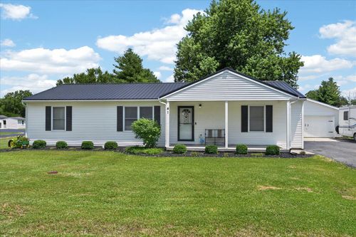41 Lincoln St, Bloomingburg, OH, 43106-9014 | Card Image
