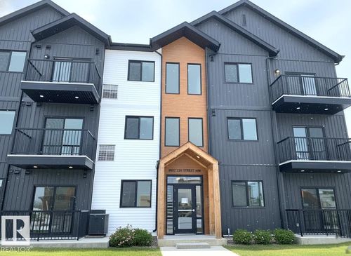 9207 228 St Nw, Edmonton, AB, T5T4T1 | Card Image