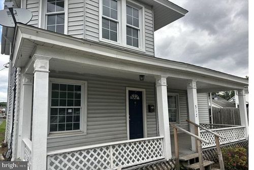 312 Locust St, JERSEY SHORE, PA, 17740-2015 | Card Image