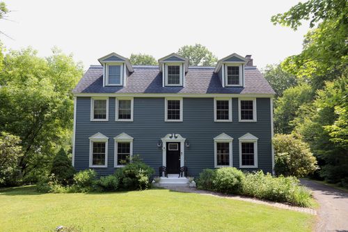 9 River Bend Ln, Windsor, CT, 06095-1617 | Card Image