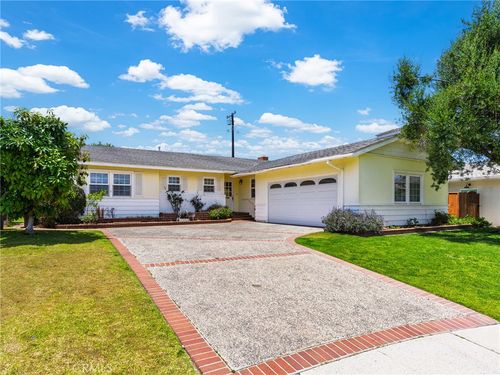 438 Calle De Felipe, Torrance, CA, 90505-6213 | Card Image