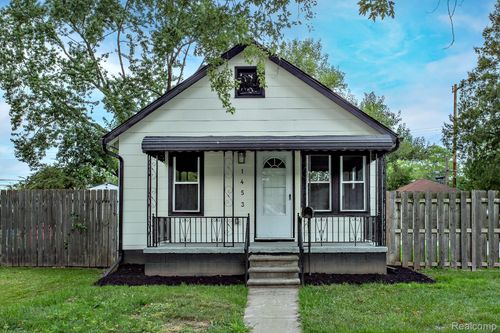 1453 Camden Street, Ferndale, MI, 48220 | Card Image