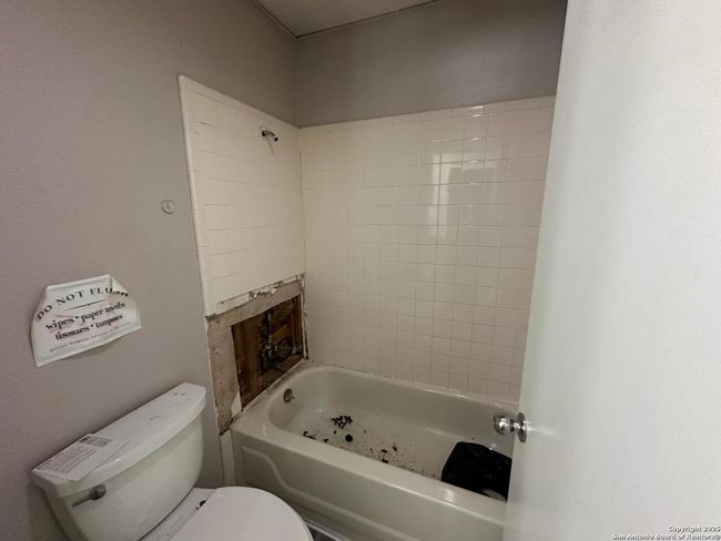 10123 Windburn, House other with 4 bedrooms, 3 bathrooms and null parking in Converse TX | Image 20