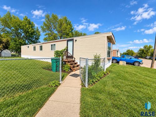 6006 W Flamingo Pl Place, Sioux Falls, SD, 57107 | Card Image