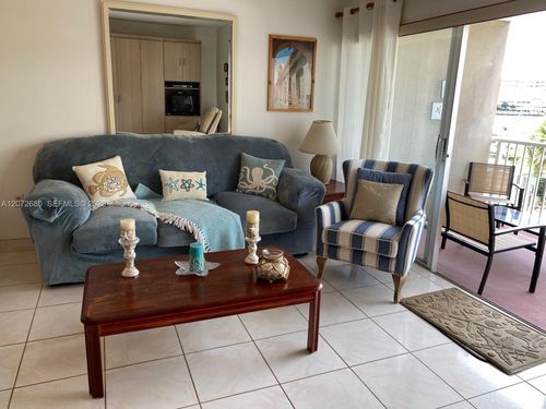 ml-1965 S Ocean Dr, Hallandale Beach, FL, 33009-5919 | Card Image