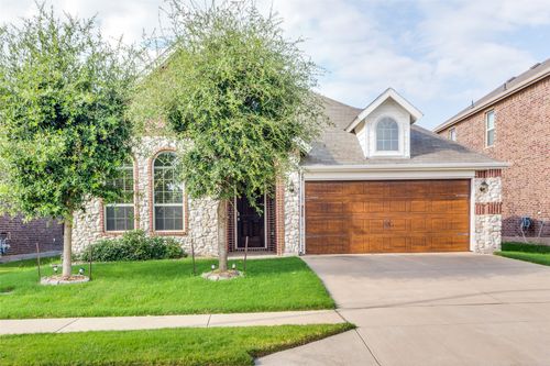 5521 Tuxbury Pond Dr, Fort Worth, TX, 76179-1498 | Card Image