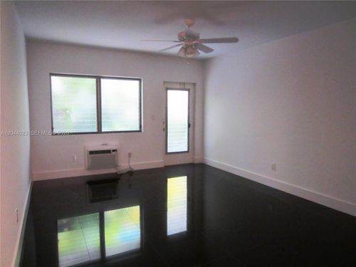 5-8132 Harding Ave, Miami Beach, FL, 33141-1653 | Card Image