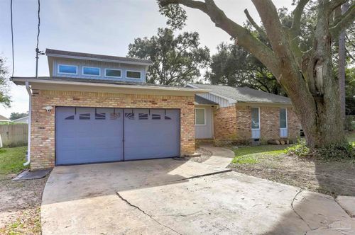 2143 Yardley Cir, Pensacola, FL, 32526-1538 | Card Image