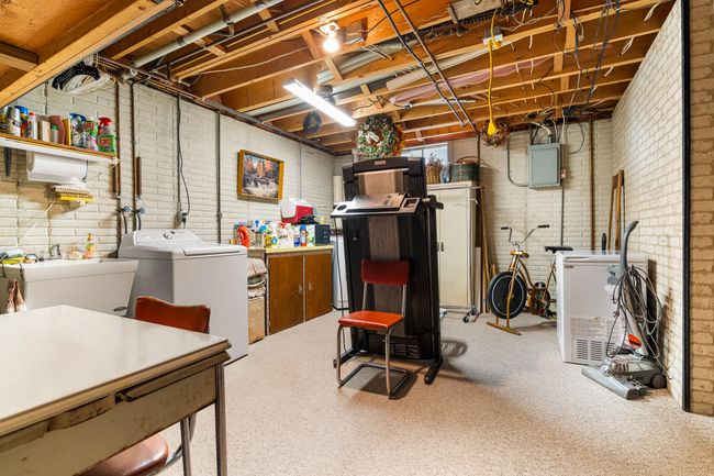 1202 N Rapids Rd, House other with 3 bedrooms, 2 bathrooms and null parking in Manitowoc WI | Image 24
