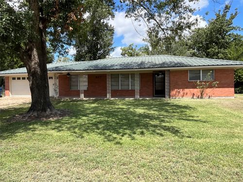 817 E Holly Ln, Mexia, TX, 76667-3816 | Card Image