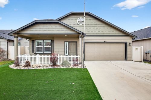 1422 S Girard St, Spokane, WA, 99212 | Card Image