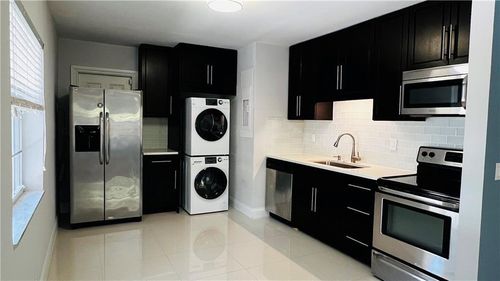 730 Middle St, Fort Lauderdale, FL, 33312-7105 | Card Image