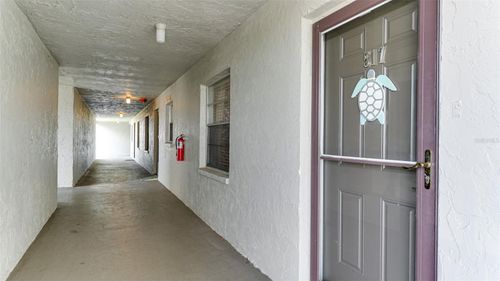 o-517-3276 Lake Bayshore Dr, Bradenton, FL, 34205-5521 | Card Image