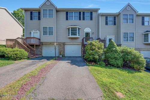 30 Briarwood Way, South Abington Township, PA, 18411-9094 | Card Image