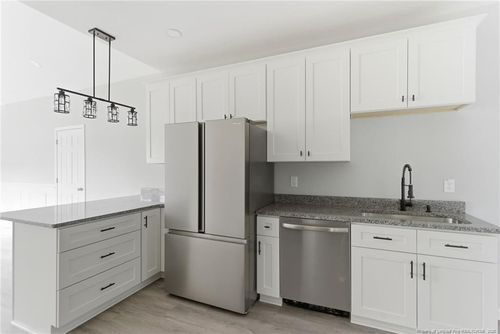 90 Miry Creek Ln, Clinton, NC, 28328-4644 | Card Image