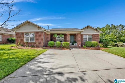 1500 Heritage Cir Se, Cullman, AL, 35055-5048 | Card Image