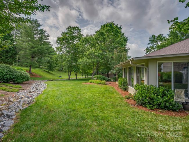 12 Tisha Ln, Townhouse with 3 bedrooms, 2 bathrooms and null parking in Hendersonville NC | Image 30