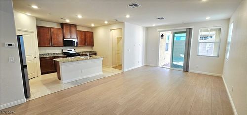 2755 Tricase St, Henderson, NV, 89044-2058 | Card Image