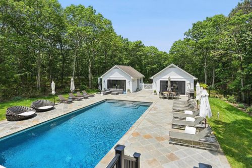 421 Edge Of Woods Rd, Water Mill, NY, 11976-2338 | Card Image