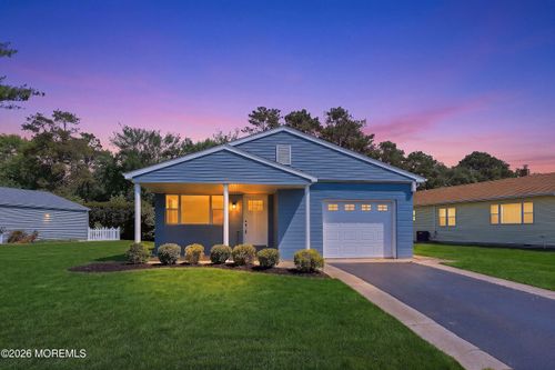 50 Paradise Blvd, Toms River, NJ, 08757-6441 | Card Image