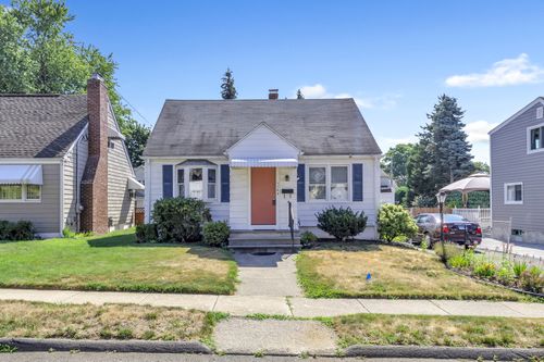 116 Swanson Ave, Stratford, CT, 06614-4510 | Card Image