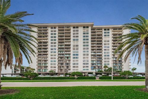 apt-1402-400 Island Way, CLEARWATER BEACH, FL, 33767-2137 | Card Image