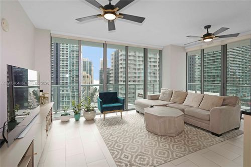 2106-s-79 Sw 12th St, Miami, FL, 33130-5201 | Card Image