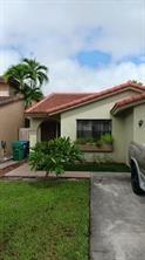 6635 Nw 173rd Ln, Hialeah, FL, 33015-4478 | Card Image