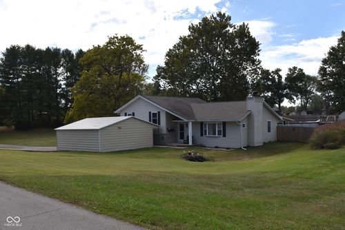 9 Locksley Ct, Bedford, IN, 47421-9230 | Card Image