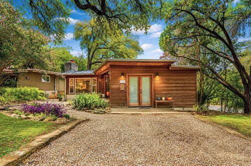 2209 La Casa Dr, Austin, TX, 78704-4724 | Card Image
