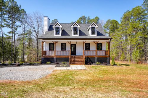 692 Port Dr, Henderson, NC, 27537-6633 | Card Image