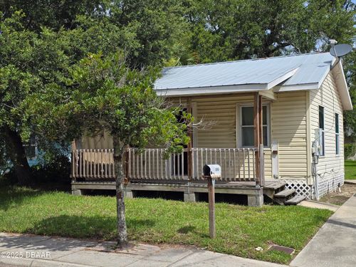545 Washington Street, New Smyrna Beach, FL, 32168 | Card Image