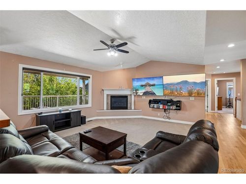 417 Alpine Ave, Ault, CO, 80610-5038 | Card Image